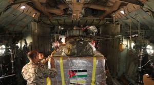 القوات المسلحة تنفذ 7 إنزالات جديدة لمساعدات إنسانية على غزة