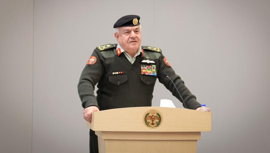 رئيس الأركان: الجاهزية القتالية تشكل أولوية قصوى في ظل التحديات المتسارعة