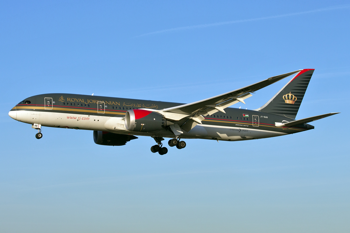  عاجل: .. الملكية الأردنية توضّح سبب عودة طائرة متجهة الى لندن