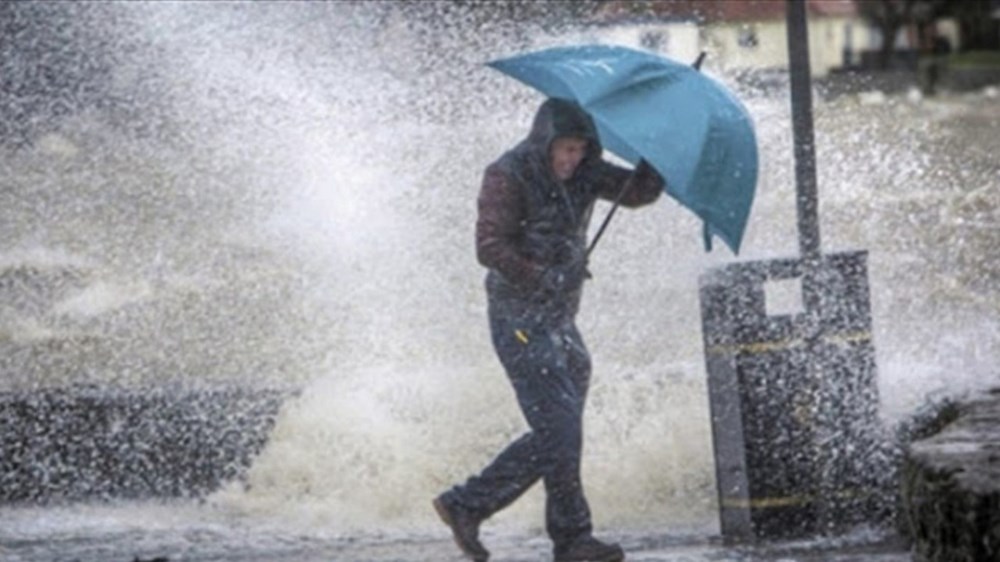 الخميس  ..  تعمق تأثير الكتلة الهوائية الباردة وأمطار غزيرة مصحوبة بالبرد