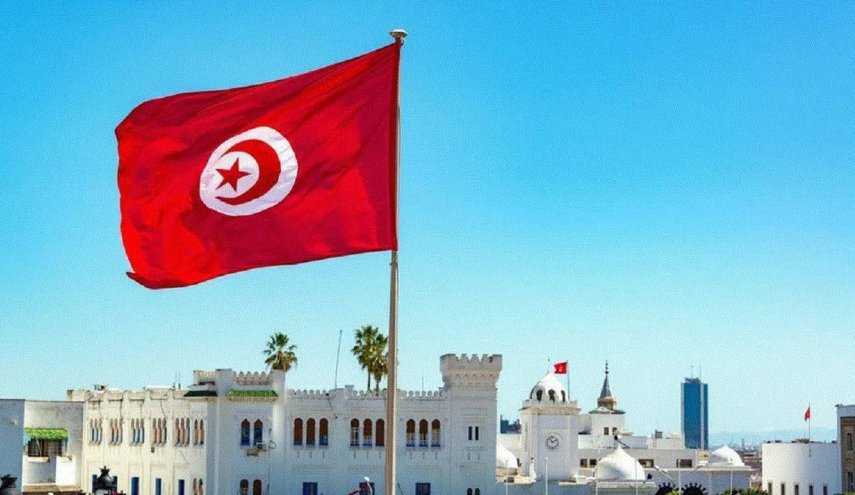 تونس: إقالة وزيري الداخلية والشؤون الاجتماعية بتعديل وزاري جزئي