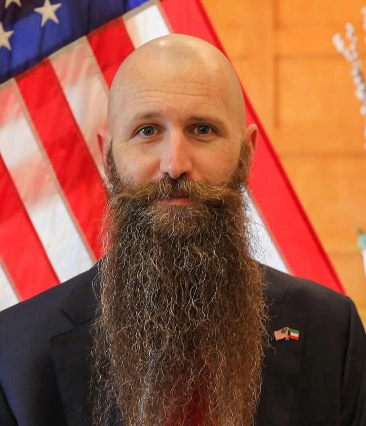 الحوامدة ينتقد تحركات السفير الامريكي في الاردن