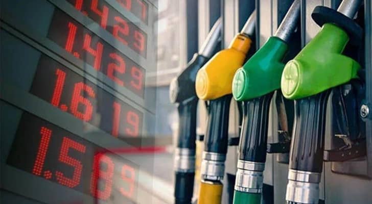 رفع أسعار البنزين بنوعيه والسولار دينار للتنكة 