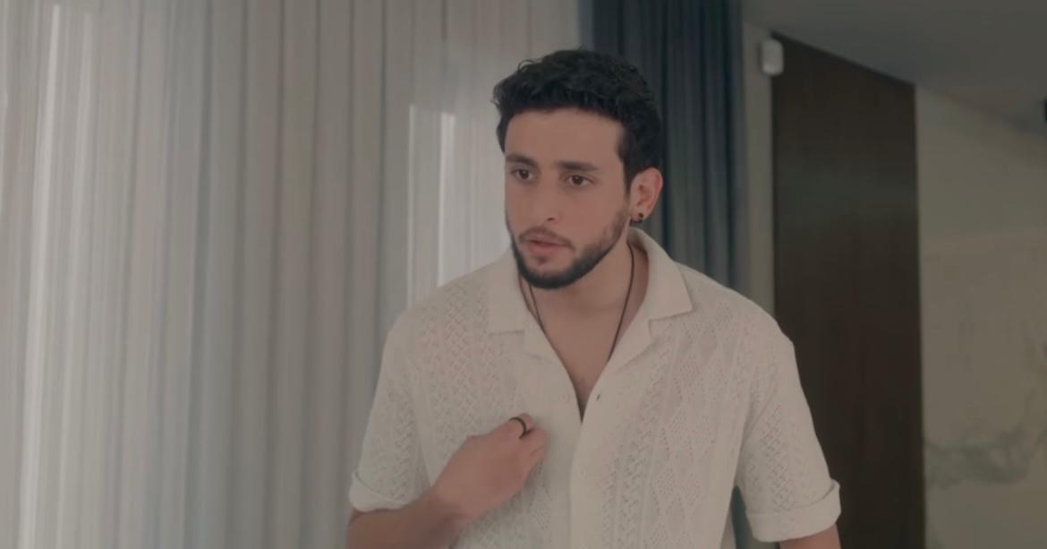 من أجل المال ..  ورد عجيب يتعرض للإذلال من أخيه في "عيلة الملك"