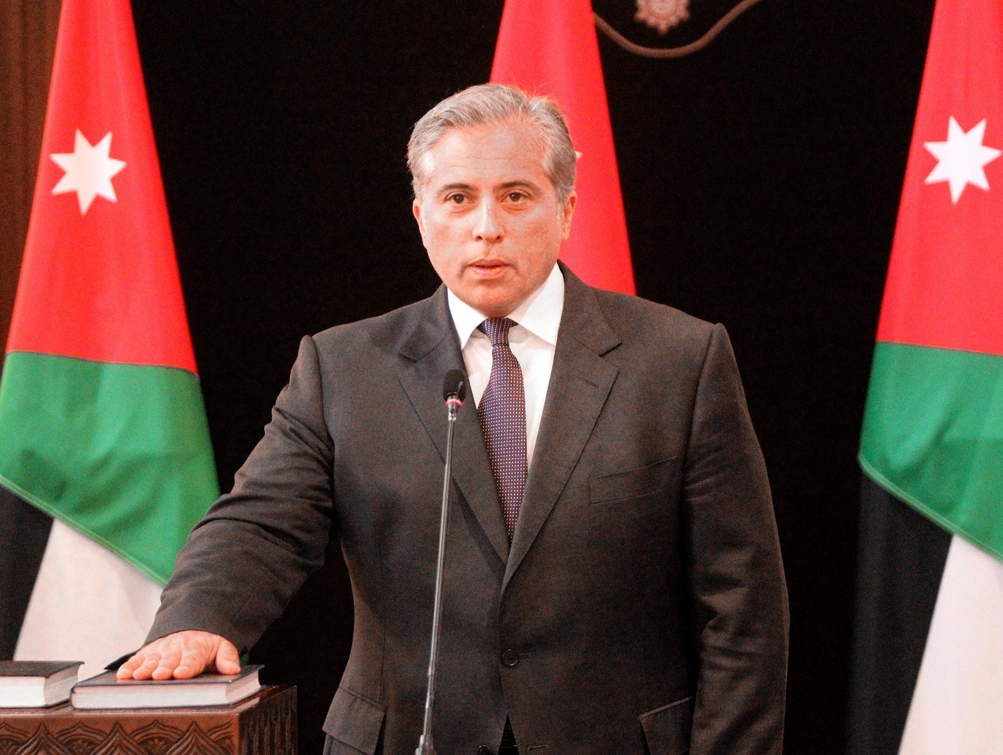 راصد يعلن نتائج تقييم أداء حكومة جعفر حسان بعد عامين من تشكيلها.