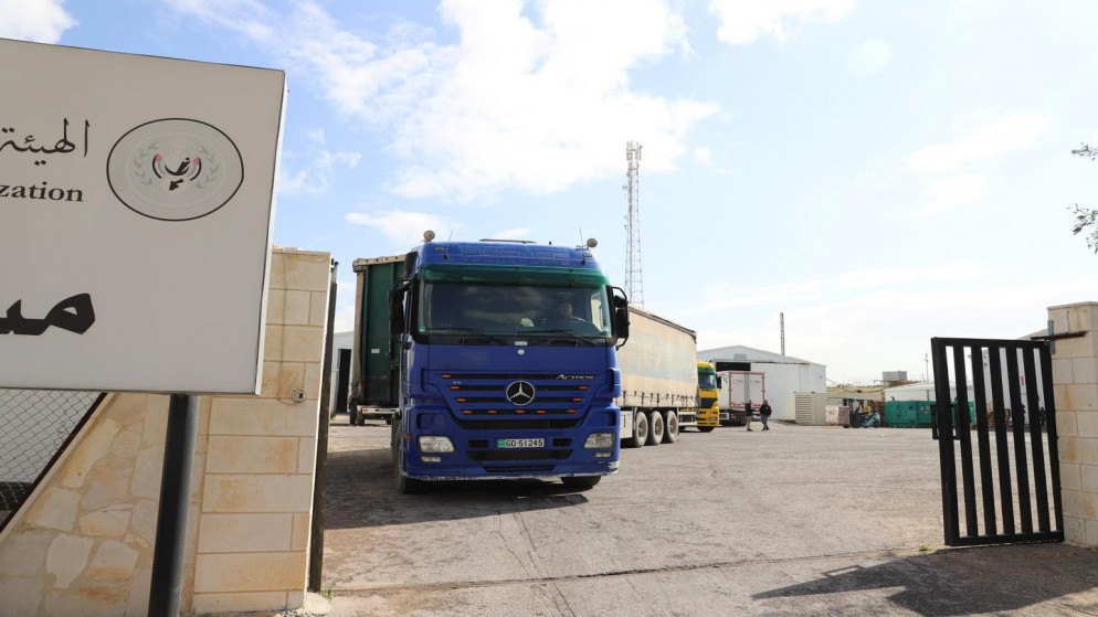 تسيير قافلة غذائية أردنية جديدة تضم 40 شاحنة إلى غزة 