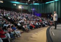 خالد غطاس يشعل حماسة جمهوره الأردني بمحاضرتين من تنظيم شركة الجسور للاستشارات الإعلامية