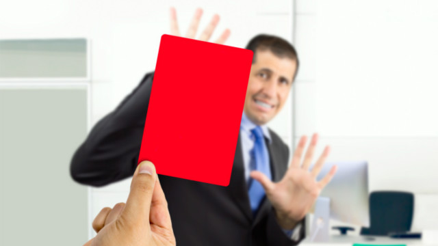 توقعات حول إنهاء خدمات مدير عام في شركة تأمين مهمة خلال الأيام القادمة